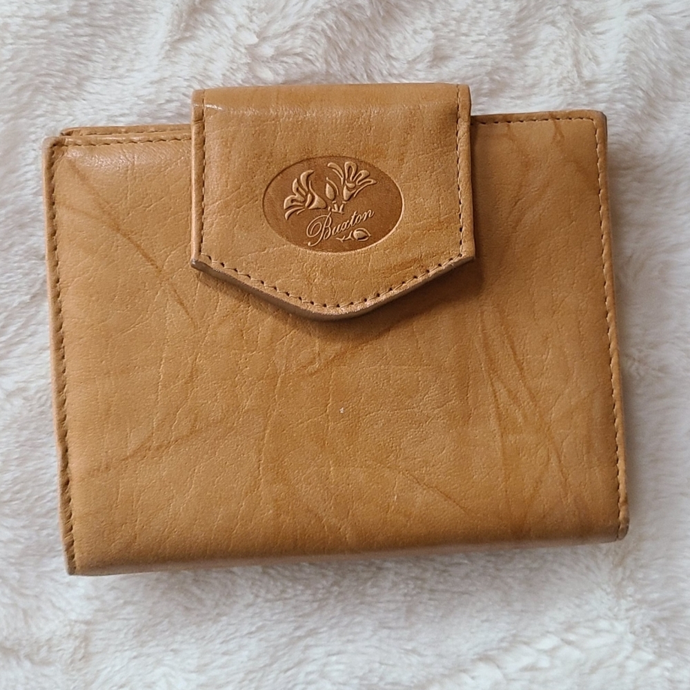 Buxton Leather Wallet Bi-fold. Pristine condition!
